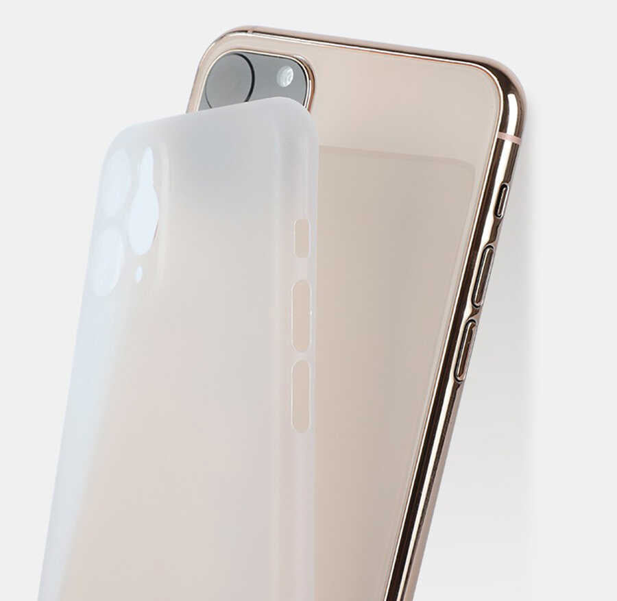 Apple iPhone 11 Pro Max Kılıf Wiwu Skin Nano PP Kapak Transparan Siyah