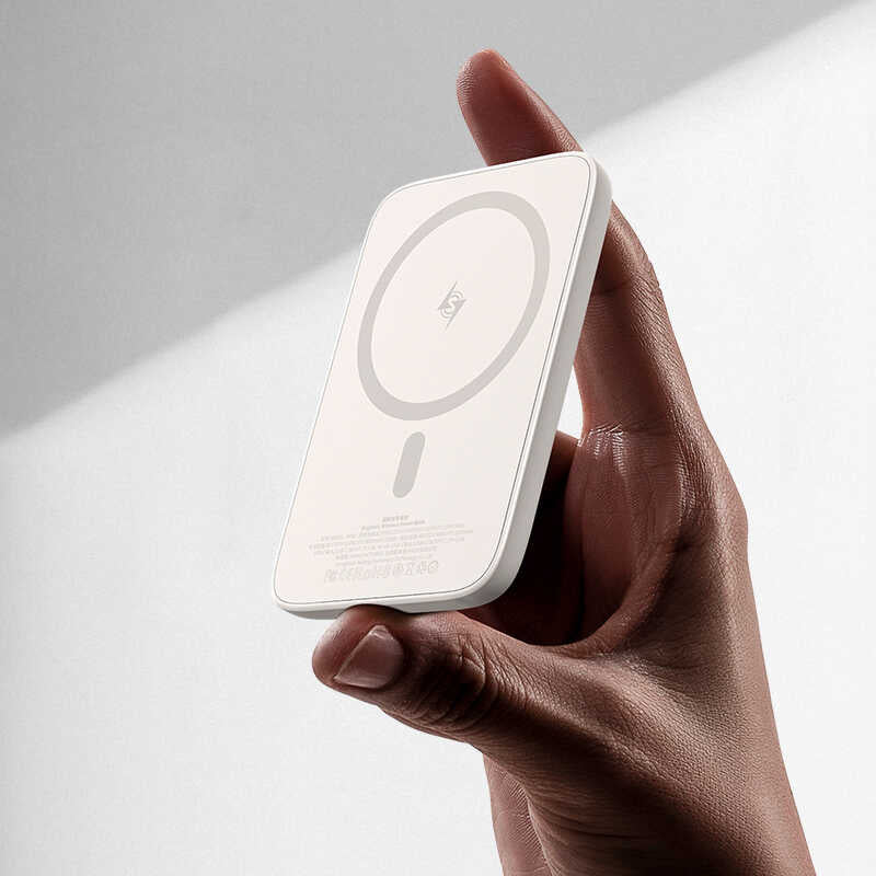 Benks MP01 Magsafe Magnetic Slim Powerbank 5000 Mah Beyaz
