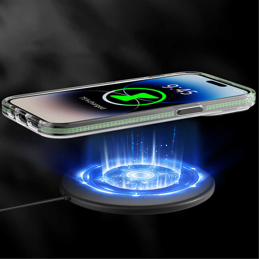 Apple iPhone 13 Kılıf Magsafe Şarj Özellikli YoungKit Kamuflaj Serisi Kapak Beyaz