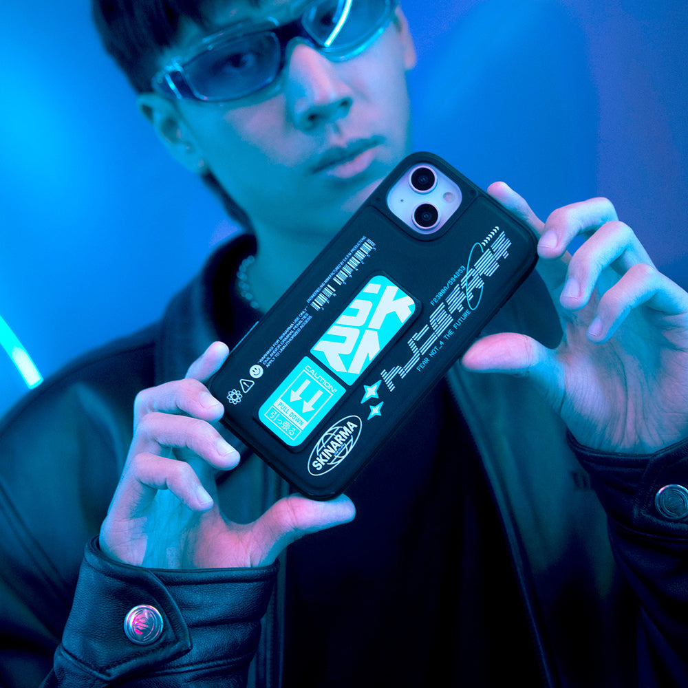 Apple iPhone 13 Kılıf Skinarma Standlı Deri Görünümlü Akarui Kapak Turkuaz