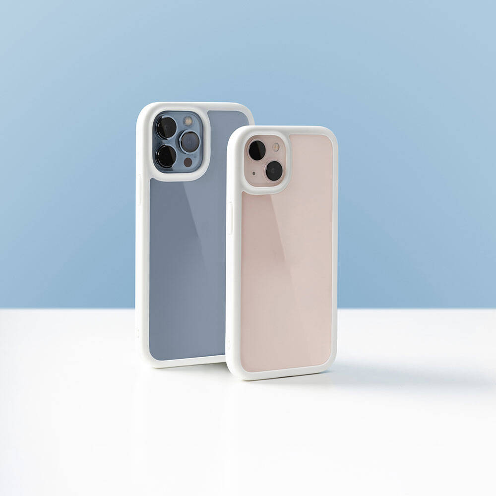 Apple iPhone 13 Kılıf Ultra İnce Şok Önleyicili Lisanslı Switcheasy Aero Plus Kapak Siyah Karbon