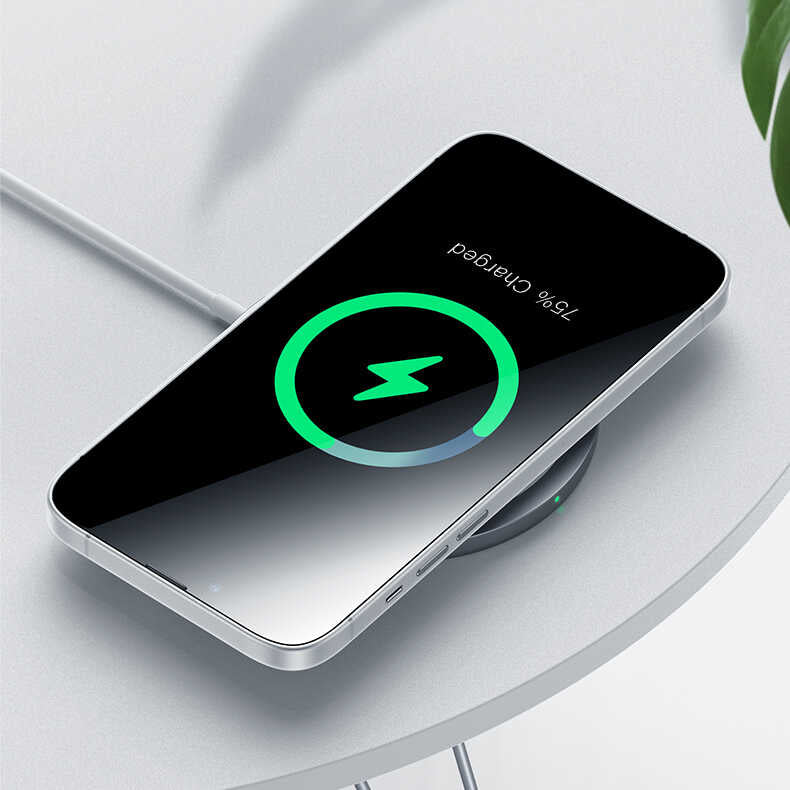 Apple iPhone 13 Pro Max Kılıf Benks Lollipop Protective Kapak Transparan Siyah