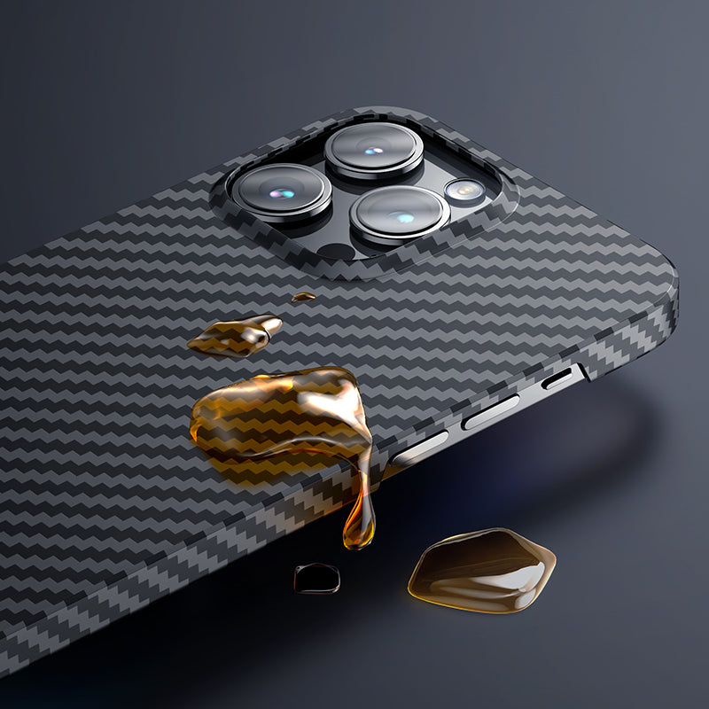 Apple iPhone 14 Pro Kılıf Magsafe Özellikli Karbon Fiber Benks Essential Kevlar Kapak Siyah