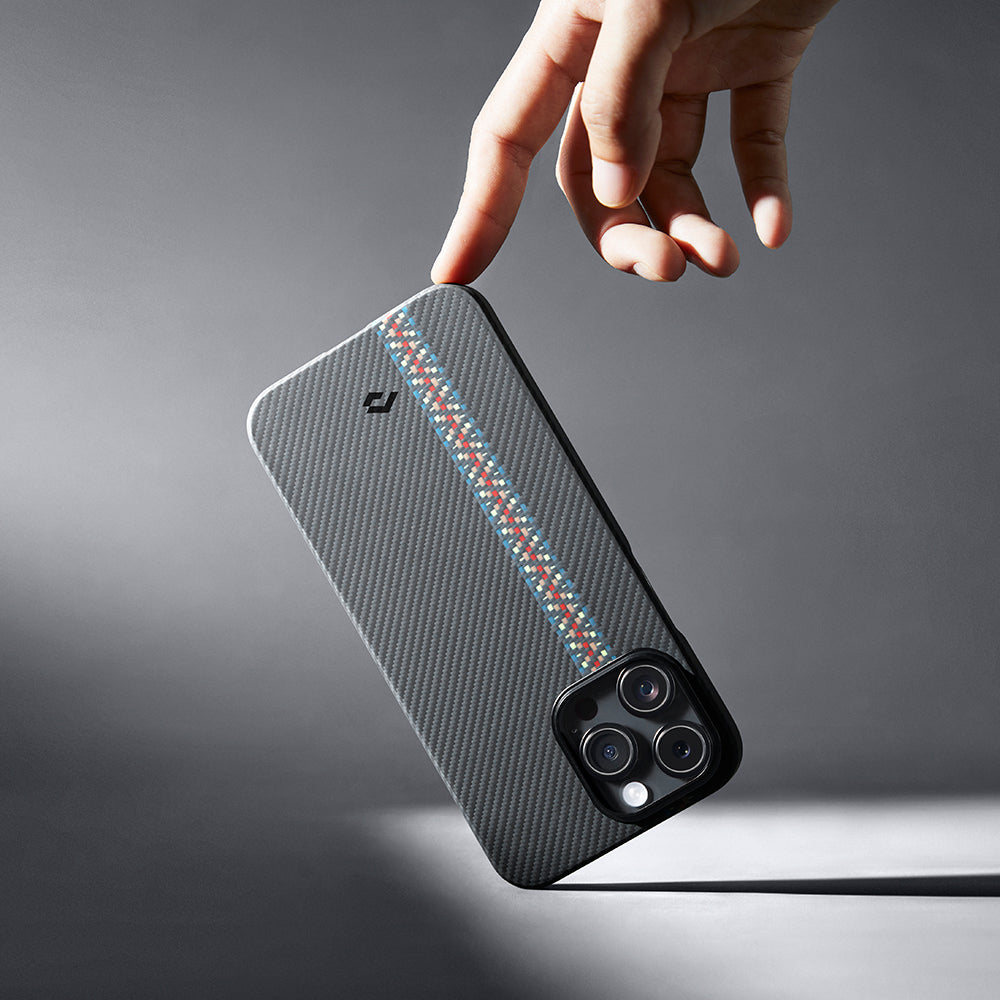 Apple iPhone 14 Pro Kılıf Magsafe Şarj Özellikli 600D Aramid Fiber Pitaka Tactile Woven Orchestra Serisi Rhapsody Kapak Siyah