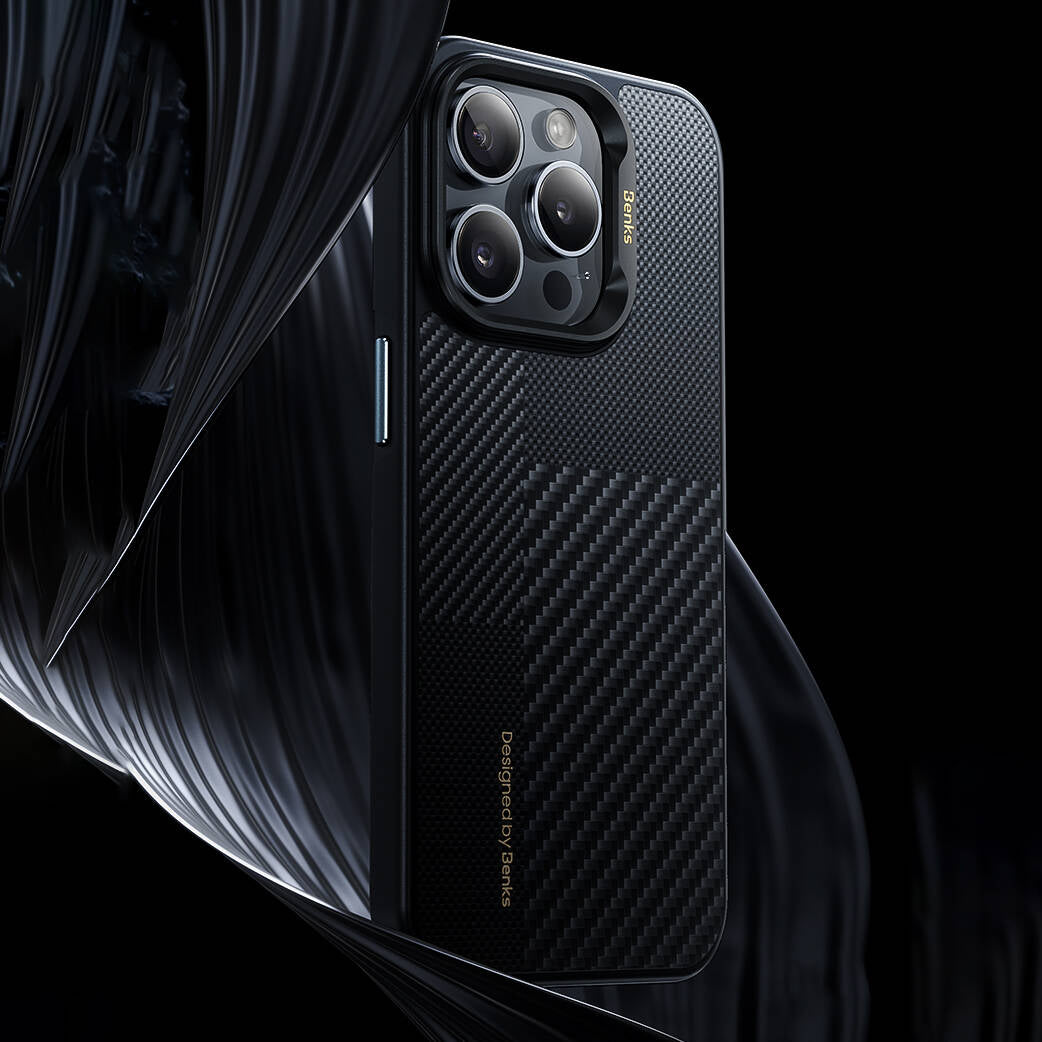 Apple iPhone 14 Pro Kılıf Magsafe Şarj Özellikli Karbon Fiber Benks Montage Hybrid ArmorPro Kevlar Kapak Siyah