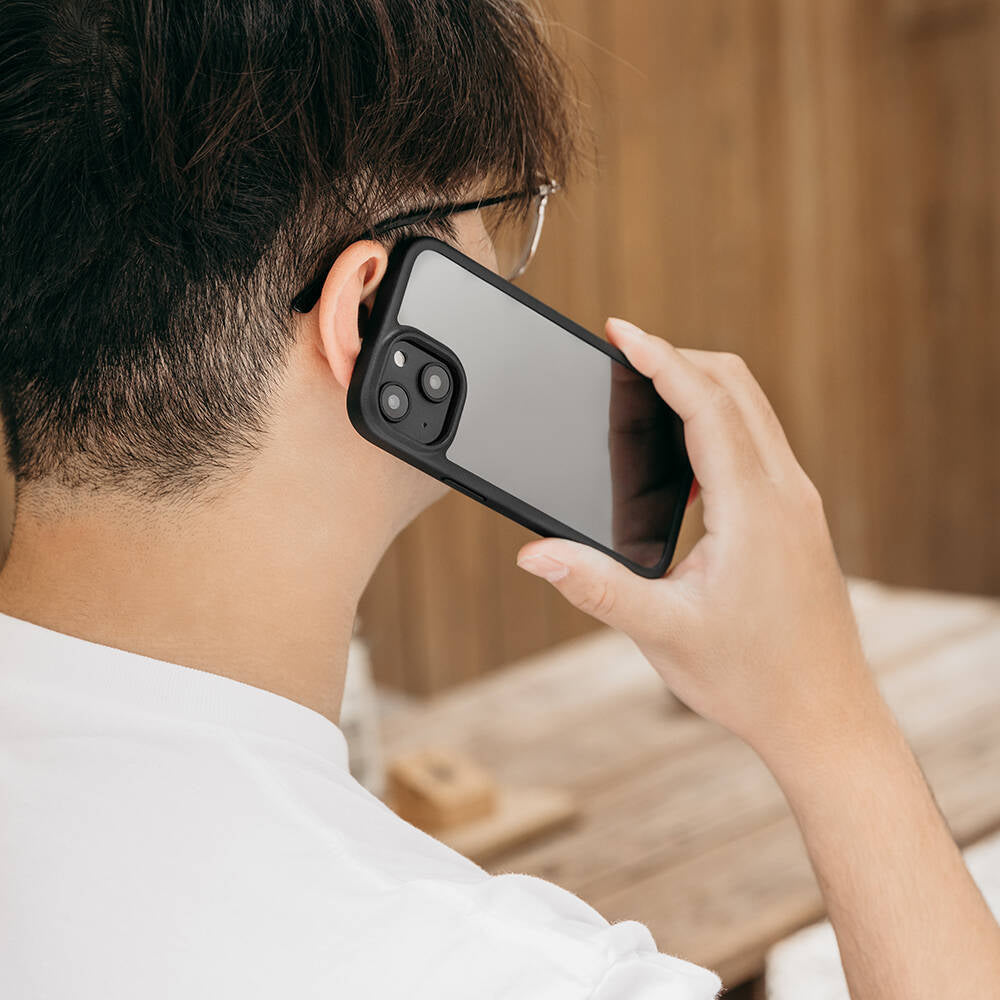 Apple iPhone 14 Pro Kılıf Ultra İnce Şok Önleyicili Lisanslı Switcheasy Aero Plus Kapak Siyah