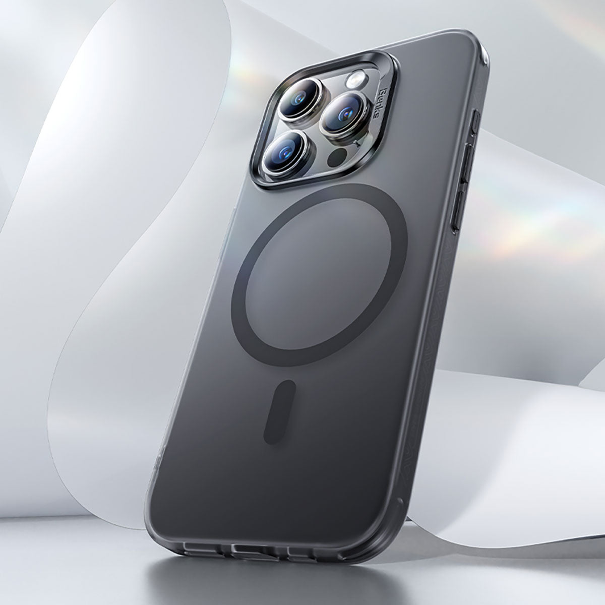 Apple iPhone 15 Kılıf Magsafe Şarj Özellikli Benks Lucid Armor Kapak Siyah