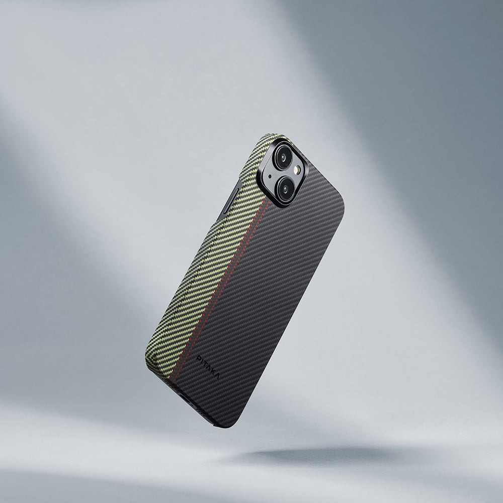 Apple iPhone 15 Plus Kılıf Magsafe Şarj Özellikli 600D Aramid Fiber Pitaka Tactile Woven Orchestra Serisi Overture Kapak Siyah-Yeşil