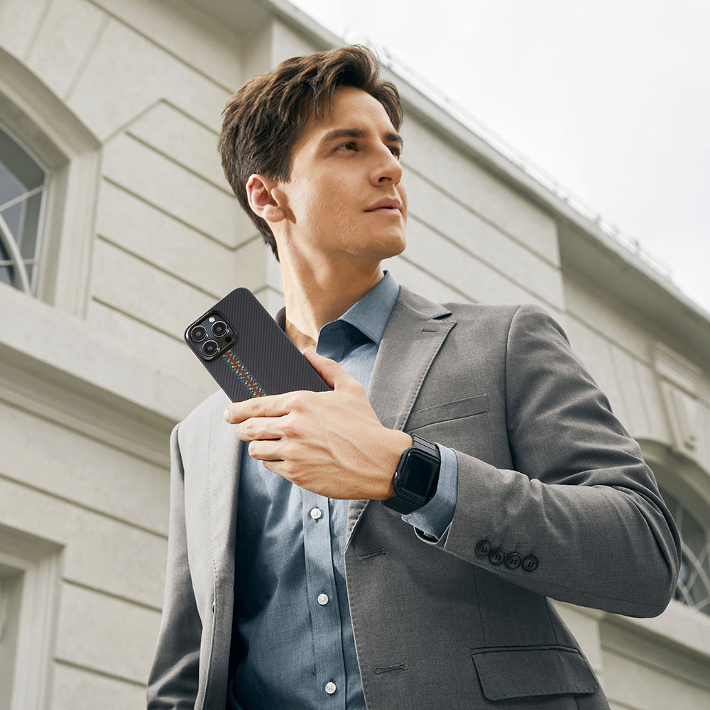 Apple iPhone 15 Pro Kılıf Magsafe Şarj Özellikli 600D Aramid Fiber Pitaka Tactile Woven Orchestra Serisi Rhapsody Kapak Siyah