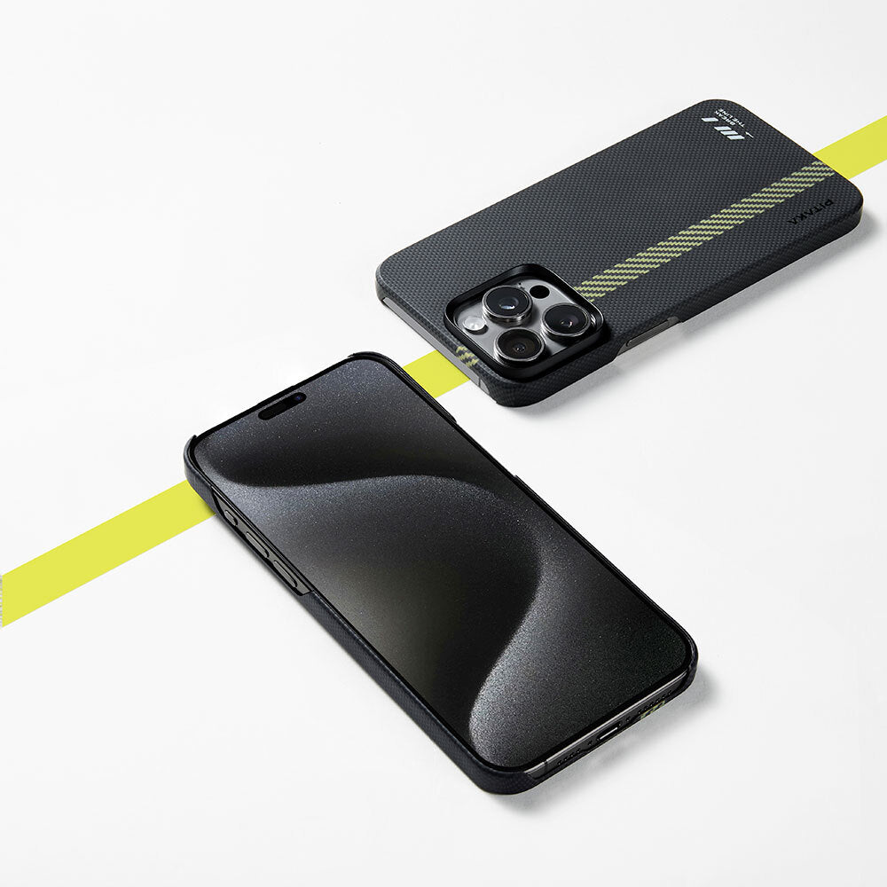 Apple iPhone 15 Pro Kılıf Magsafe Şarj Özellikli Aramid Fiber Pitaka Tactile Woven Break The Line Kapak Siyah