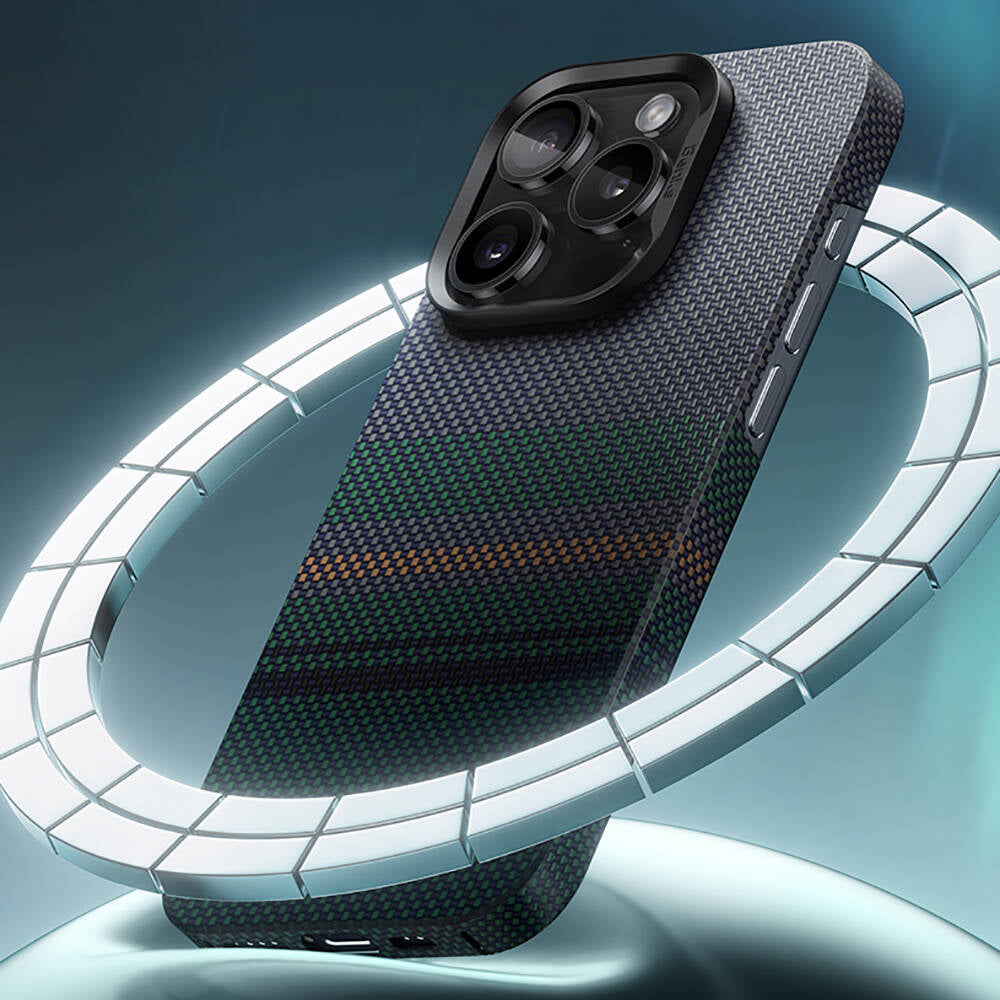 Apple iPhone 15 Pro Kılıf Magsafe Şarj Özellikli Karbon Fiber Tasarımlı Benks Aurora ArmorAir Kevlar Kapak Siyah