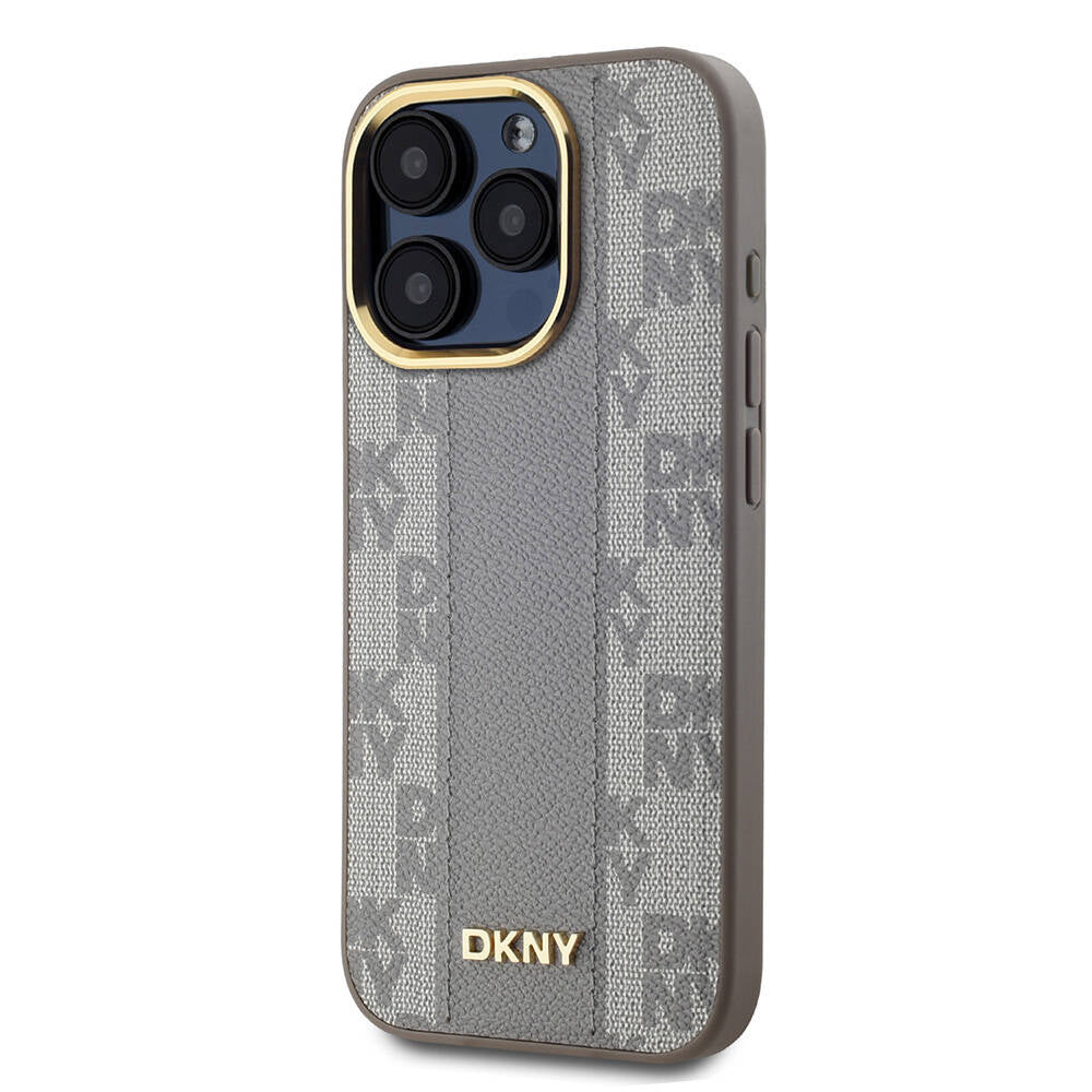 Apple iPhone 15 Pro Max Kılıf DKNY Orjinal Lisanslı Magsafe Şarj Özellikli 3D Yazılı Checkered Pattern Kapak Krem