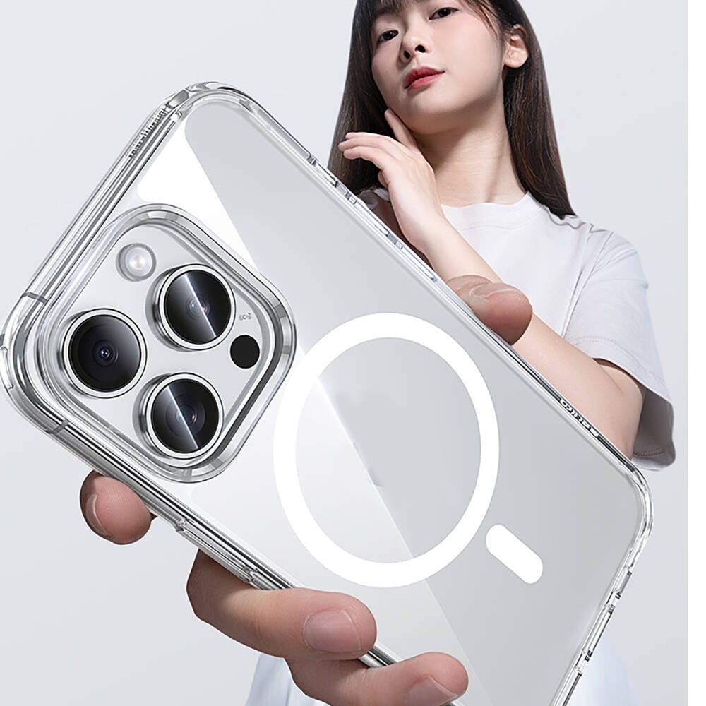 Apple iPhone 15 Pro Max Kılıf Magsafe Şarj Özellikli Airbagli Şeffaf Benks LucentPro Serisi Kapak Şeffaf