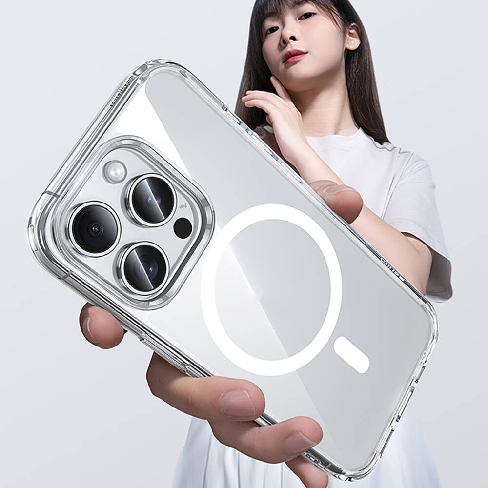 Apple iPhone 15 Pro Max Kılıf Magsafe Şarj Özellikli Airbagli Şeffaf Benks LucentPro Serisi Kapak Şeffaf
