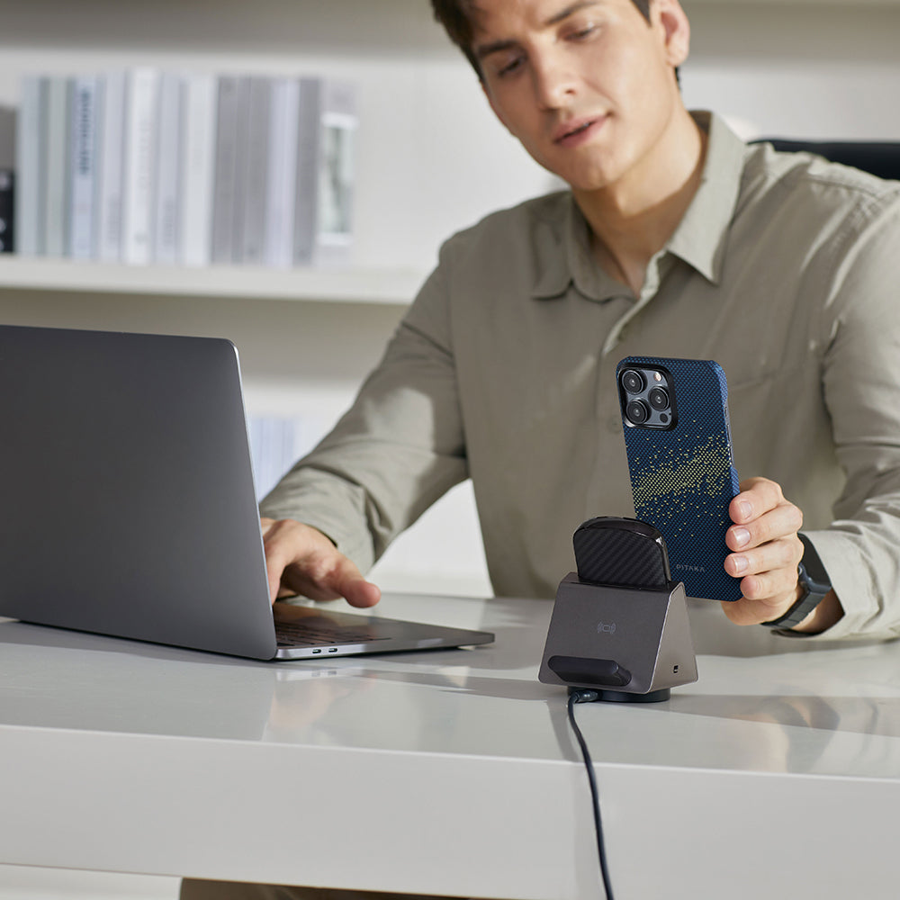 Apple iPhone 15 Pro Max Kılıf Magsafe Şarj Özellikli Aramid Fiber Pitaka Tactile Woven Starpeak Serisi Milky Way Galaxy Kapak Mavi