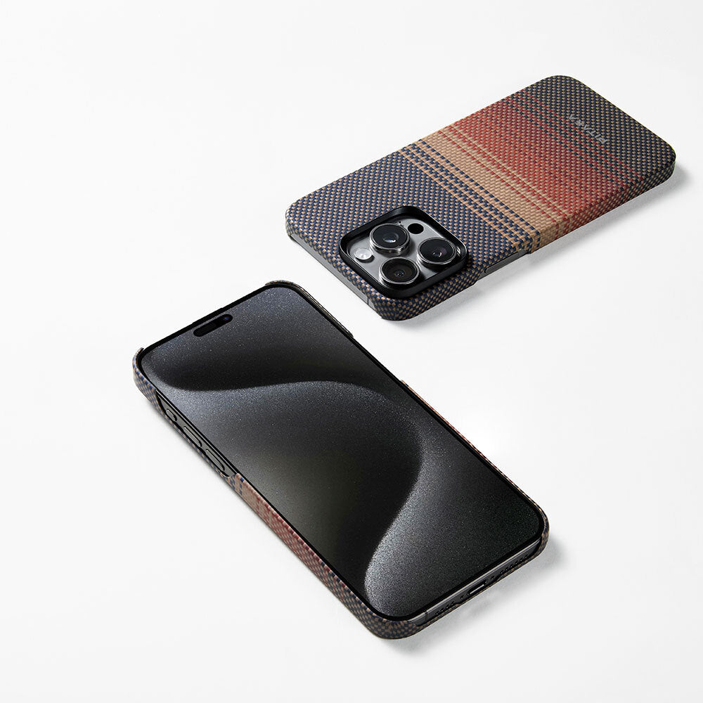 Apple iPhone 15 Pro Max Kılıf Magsafe Şarj Özellikli Aramid Fiber Pitaka Tactile Woven Sunset-Moonrise Serisi Sunset Kapak Kahverengi