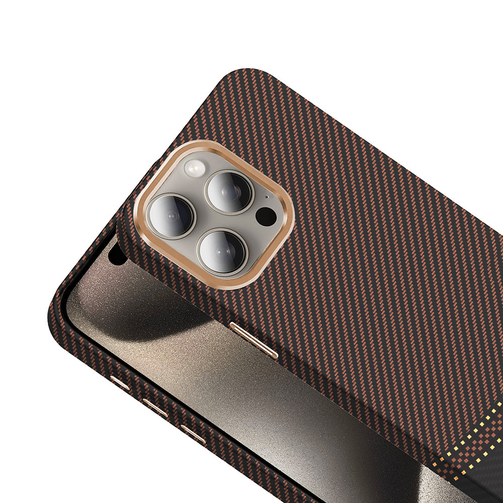 Apple iPhone 15 Pro Max Kılıf M-safe Şarj Özellikli Karbon Fiber Görünümlü Zore Gros Kapak Gri-Siyah