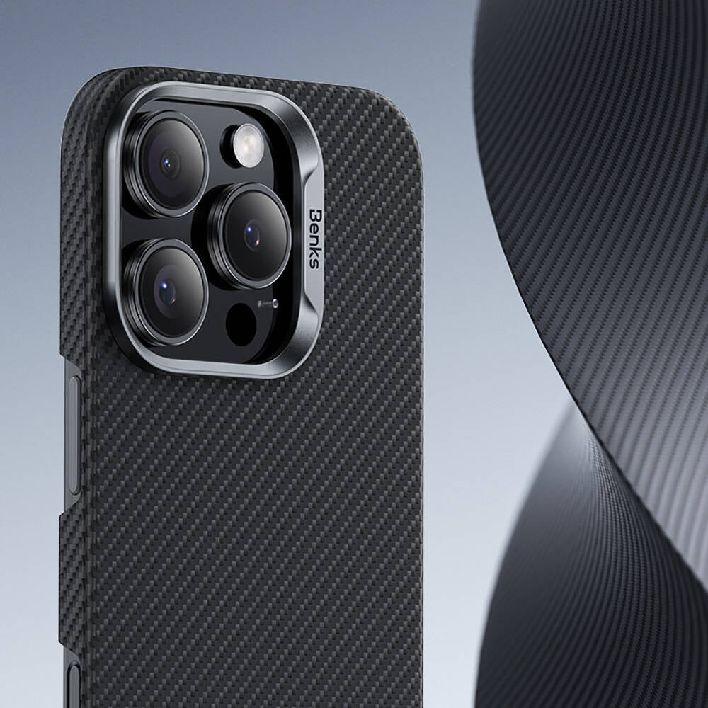 Apple iPhone 16 Plus Kılıf Benks Magsafe Şarj Özellikli Magnetik ArmorAir 600D Kevlar Fiber Kapak Siyah