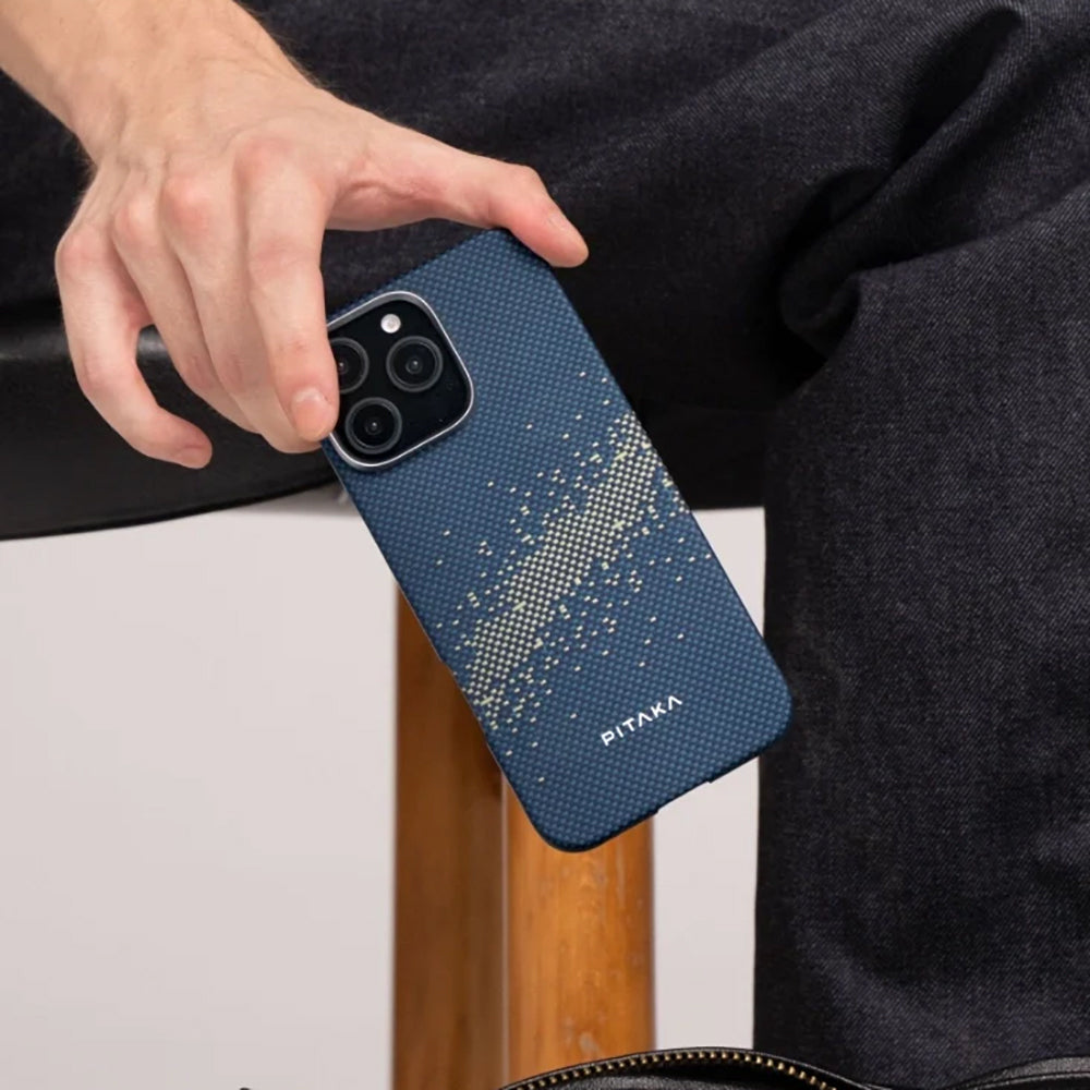 Apple iPhone 16 Plus Kılıf Magsafe Şarj Özellikli Aramid Fiber Pitaka Tactile Woven Starpeak Serisi Over The Horizon Kapak Mavi