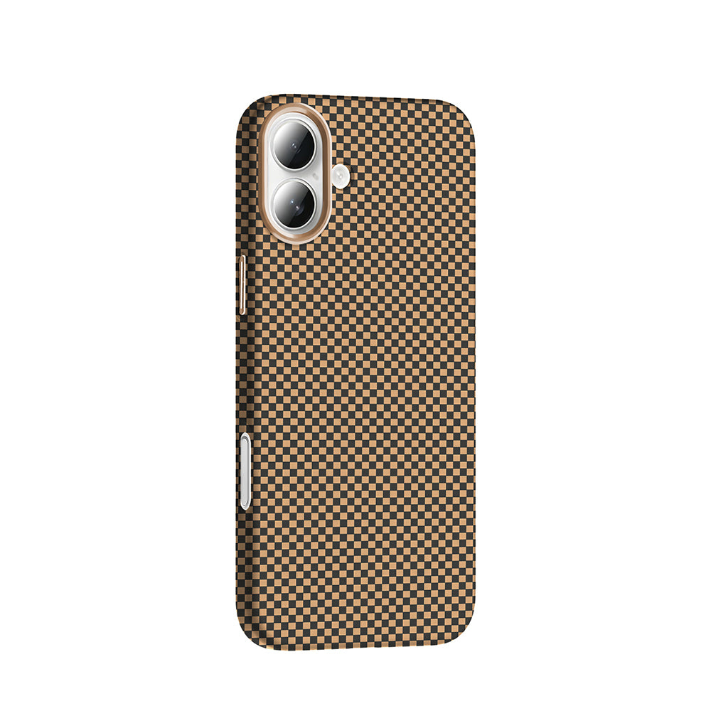 Apple iPhone 16 Plus Kılıf M-safe Şarj Özellikli Karbon Fiber Görünümlü Zore Gros Kapak Gold-Siyah