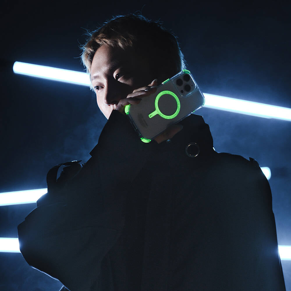 Apple iPhone 16 Plus Kılıf Magsafe Şarj Özellikli Şeffaf Airbag Tasarımlı Skinarma Saido Nightglow Kapak Şeffaf