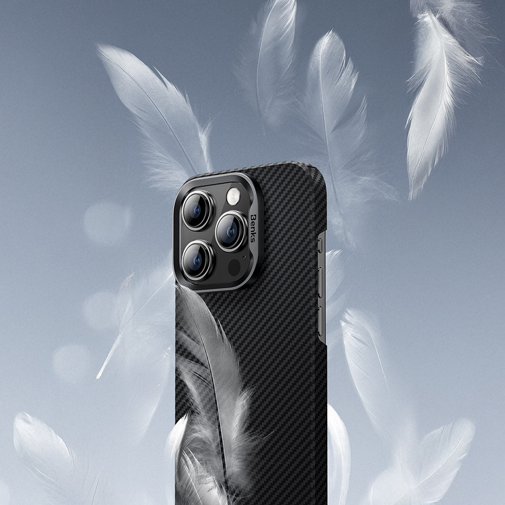 Apple iPhone 16 Pro Kılıf Benks M-safe Şarj Özellikli Metal Kamera Çerçeveli Magnetik ArmorAir 600D Kevlar Fiber Kapak Siyah