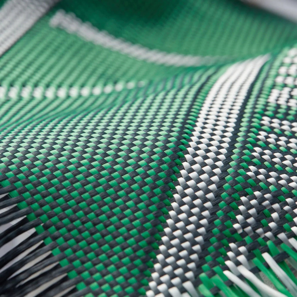 Apple iPhone 16 Pro Kılıf M-safe Şarj Özellikli Aramid Fiber Re-TROS Tasarımlı Pitaka Tactile Woven Rebuilding Serisi Kapak Yeşil