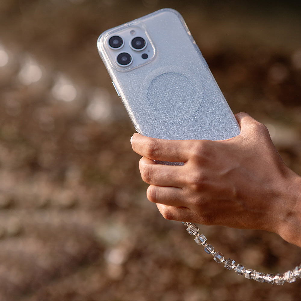 Apple iPhone 16 Pro Kılıf Magsafe Şarj Özellikli Simli Arka Yüzey Askı Aparatlı Coehl Lumino Kapak Gümüş