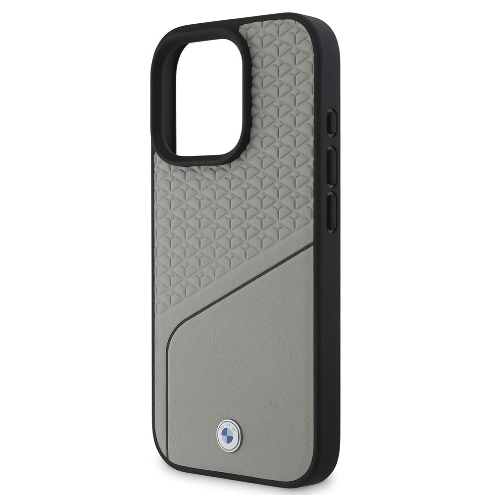 Apple iPhone 16 Pro Max Kılıf BMW Orjinal Lisanslı Magsafe Şarj Özellikli Metal Logolu Dokulu ve Çizgili Deri Kapak Siyah