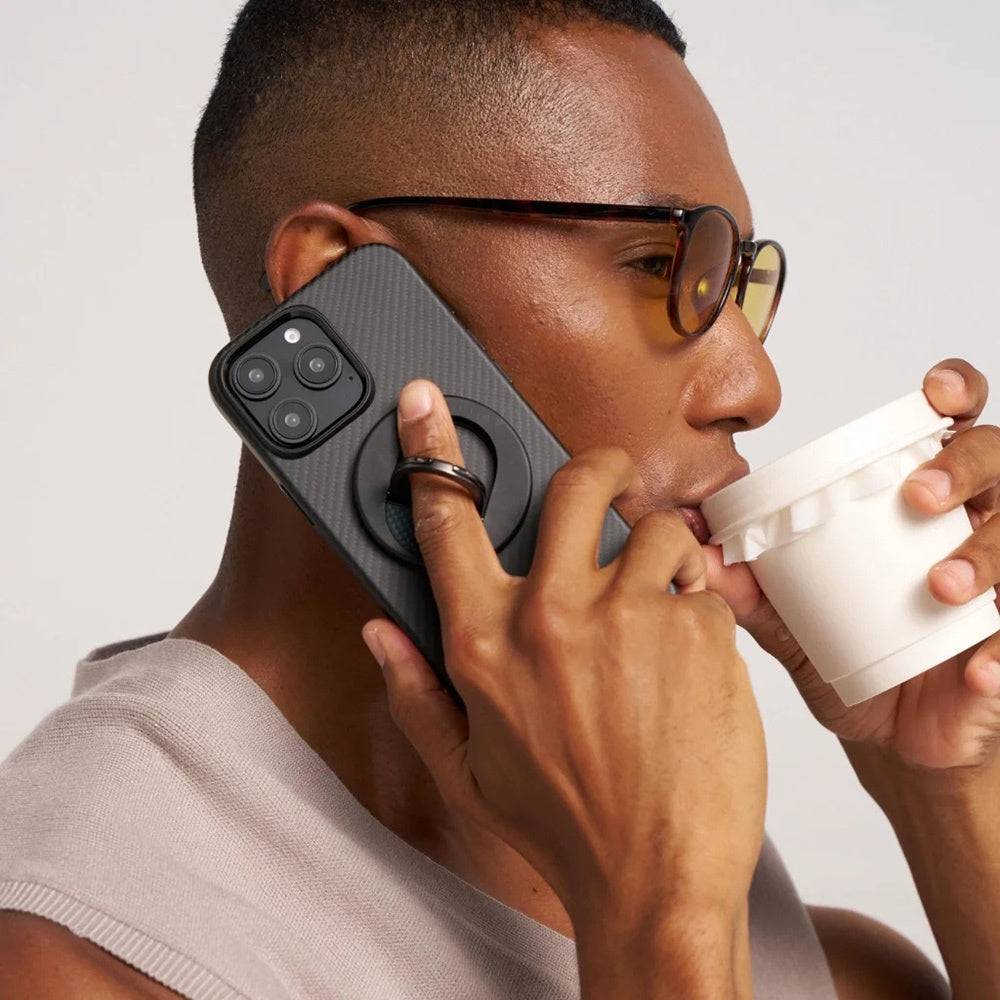 Apple iPhone 16 Pro Max Kılıf Magsafe Şarj Özellikli Aramid Fiber Pitaka Military-Grade Classic Serisi Black-Grey Twill Kapak Siyah