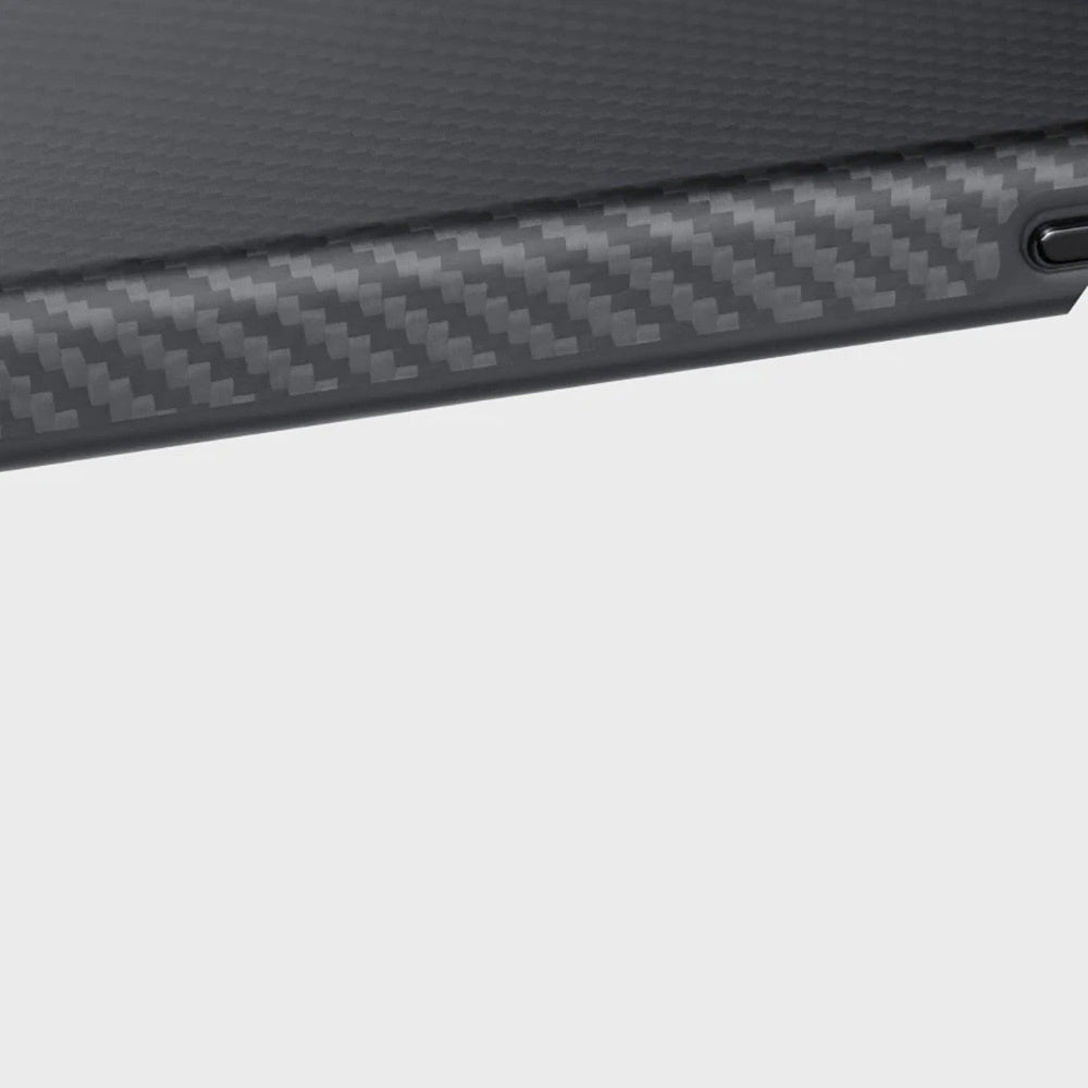 Apple iPhone 16 Pro Max Kılıf Magsafe Şarj Özellikli Aramid Fiber Pitaka Military-Grade Classic Serisi Black-Grey Twill Kapak Siyah