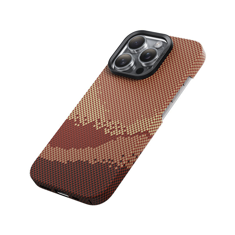 Apple iPhone 16 Pro Max Kılıf Magsafe Şarj Özellikli Benks GoldenTide ArmorAir 600D Kevlar Kapak Gold