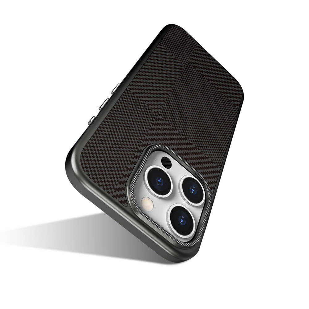 Apple iPhone 16 Pro Max Kılıf Magsafe Şarj Özellikli Karbon Fiber Desenli Mutural Montage Kapak Gümüş