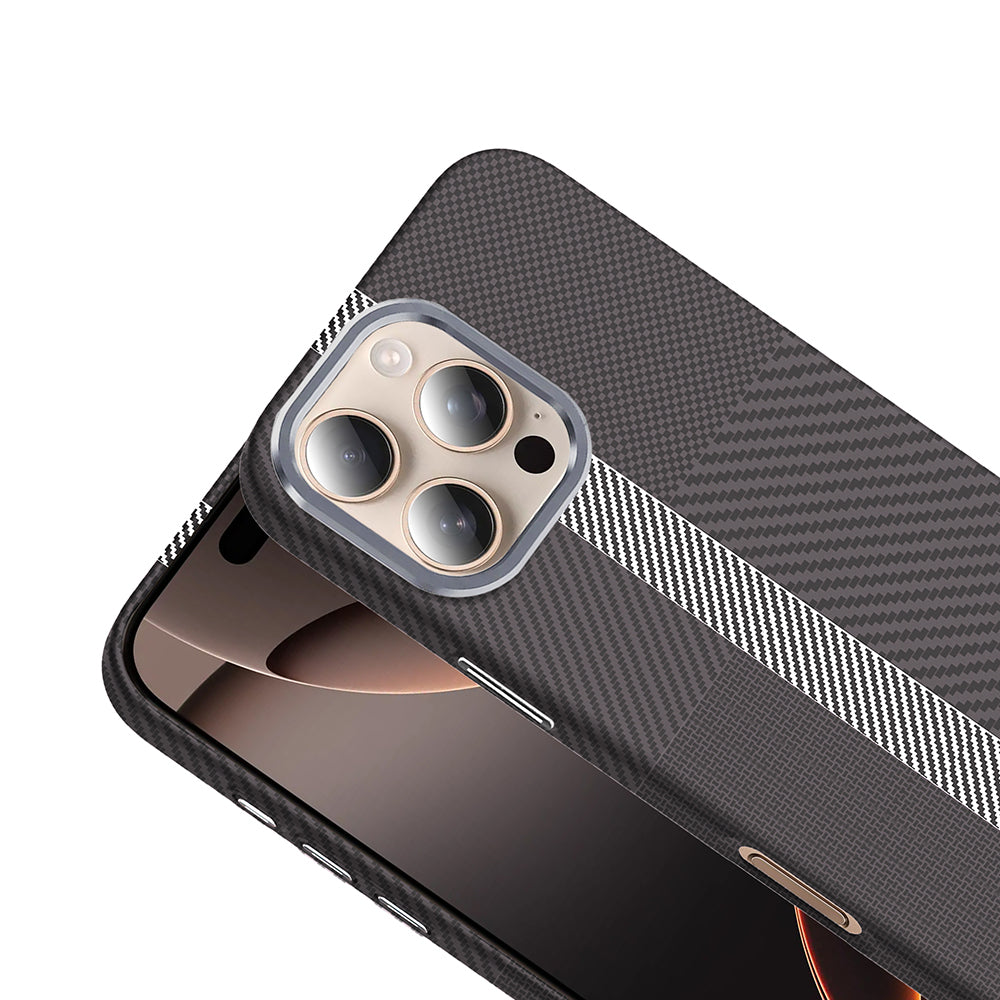 Apple iPhone 16 Pro Max Kılıf M-safe Şarj Özellikli Karbon Fiber Görünümlü Zore Gros Kapak Lacivert