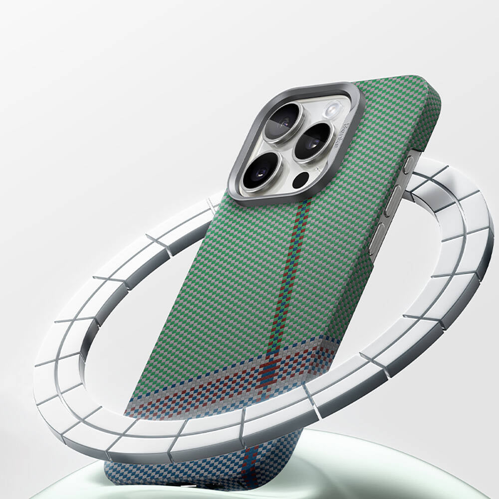 Apple iPhone 16 Pro Max Kılıf Magsafe Şarj Özellikli Karbon Fiber Tasarımlı Benks Passion Green ArmorAir Kevlar Kapak Yeşil