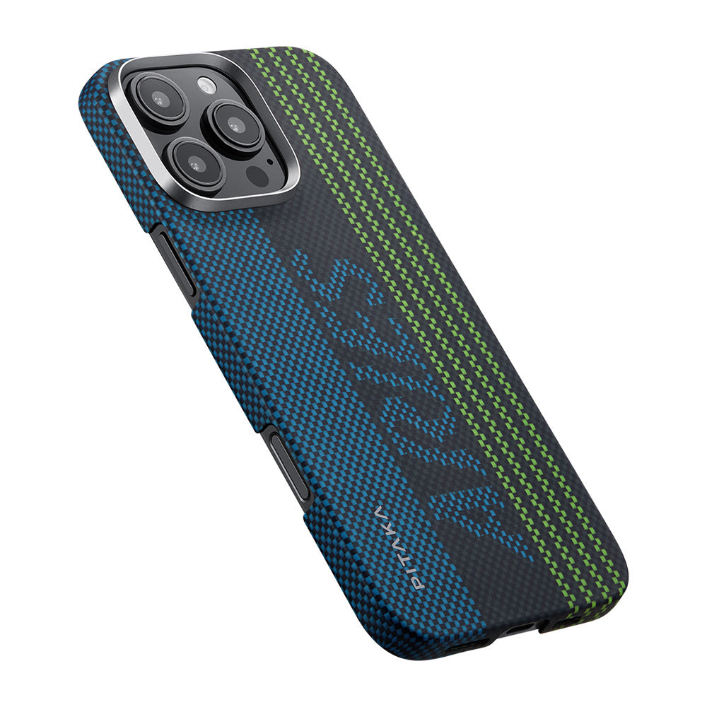 Apple iPhone 16 Pro Max Kılıf Magsafe Şarj Özellikli Lumintex Teknolojili Fosforlu Aramid Fiber Pitaka Tactile Woven Aries Serisi Credit Card Kapak Yeşil-Mavi