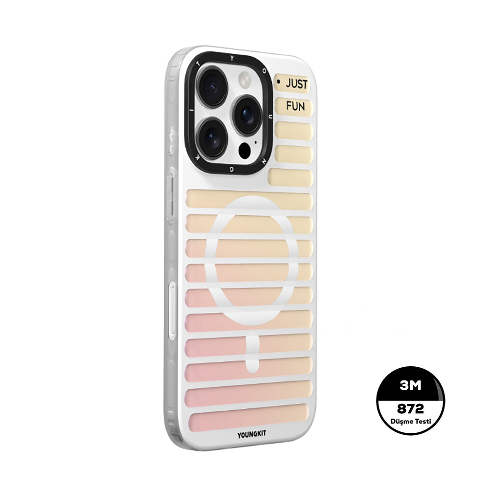 Apple iPhone 16 Pro Max Kılıf Magsafe Şarj Özellikli Youngkit Geek Serisi Kapak Beyaz