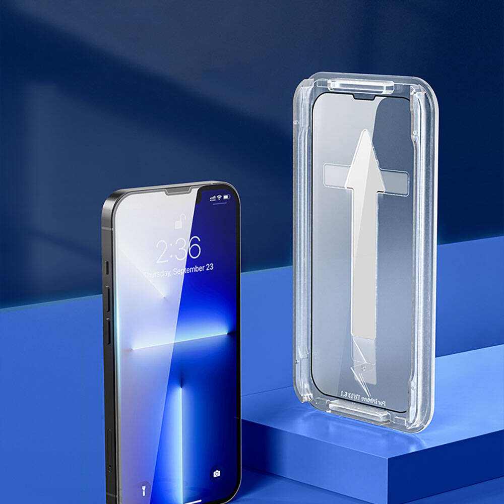 Apple iPhone 16E Recci RSP-A10 HD Temperli Cam Ekran Koruyucu + Kolay Uygulama Aparatlı Siyah