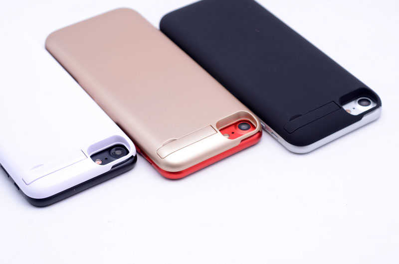 Apple iPhone 7 Plus Şarjlı Kılıf Harici Batarya Beyaz