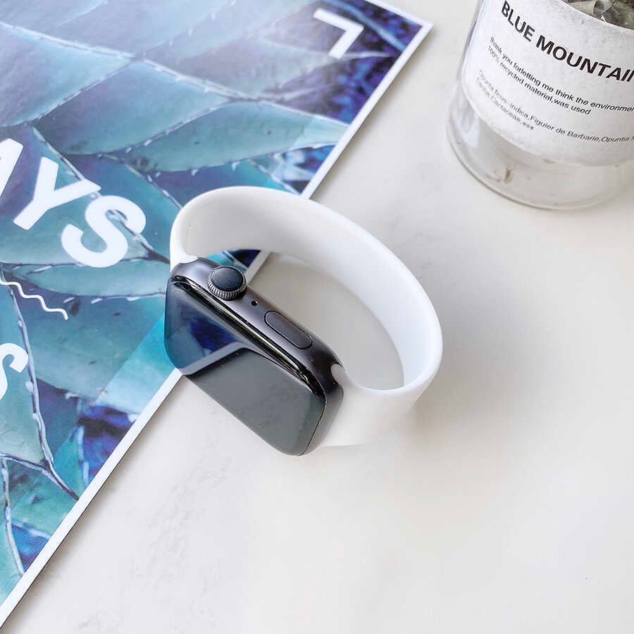 Apple Watch 38mm KRD-31 Solo Loop Medium Kordon Beyaz