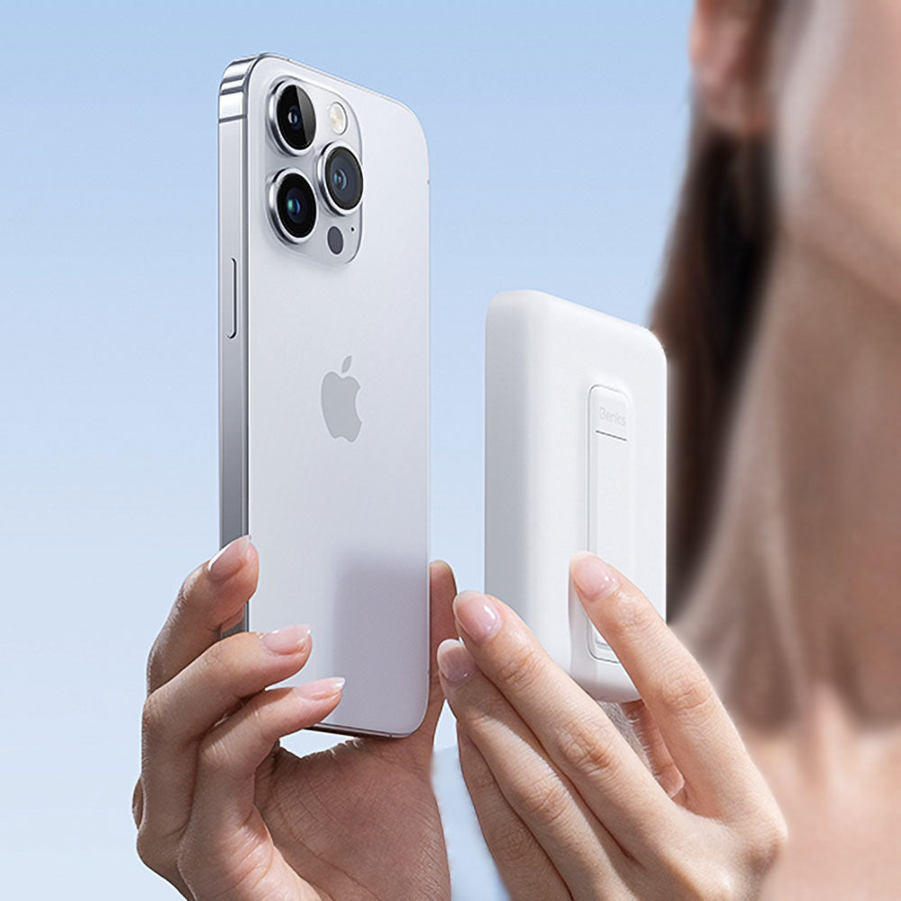 Benks MP09 Magsafe Magnetik Standlı İnce Tasarımlı Powerbank 6000mAh Beyaz