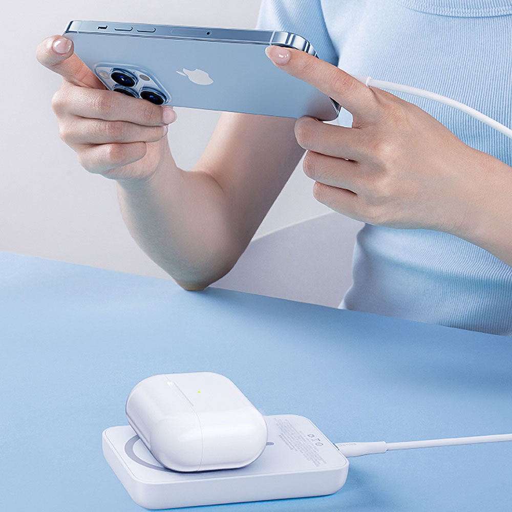 Benks MP09 Magsafe Magnetik Standlı İnce Tasarımlı Powerbank 6000mAh Mavi