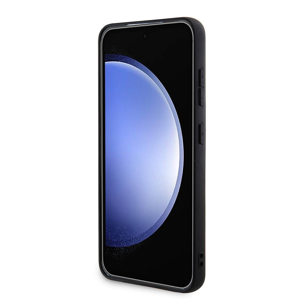 Galaxy S24 Kılıf Guess Orjinal Lisanslı PU Deri Yazı ve 4G Metal Logolu Desenli Kapak Kahverengi