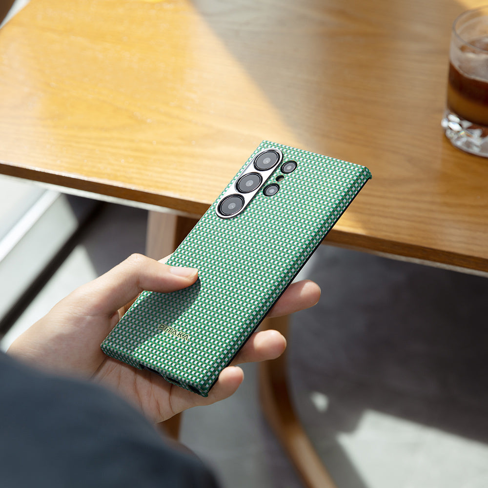 Galaxy S24 Ultra Kılıf Magsafe Şarj Özellikli 1500D Aramid Fiber Pitaka Ultra-Slim Classic Serisi Aomori Kapak Yeşil