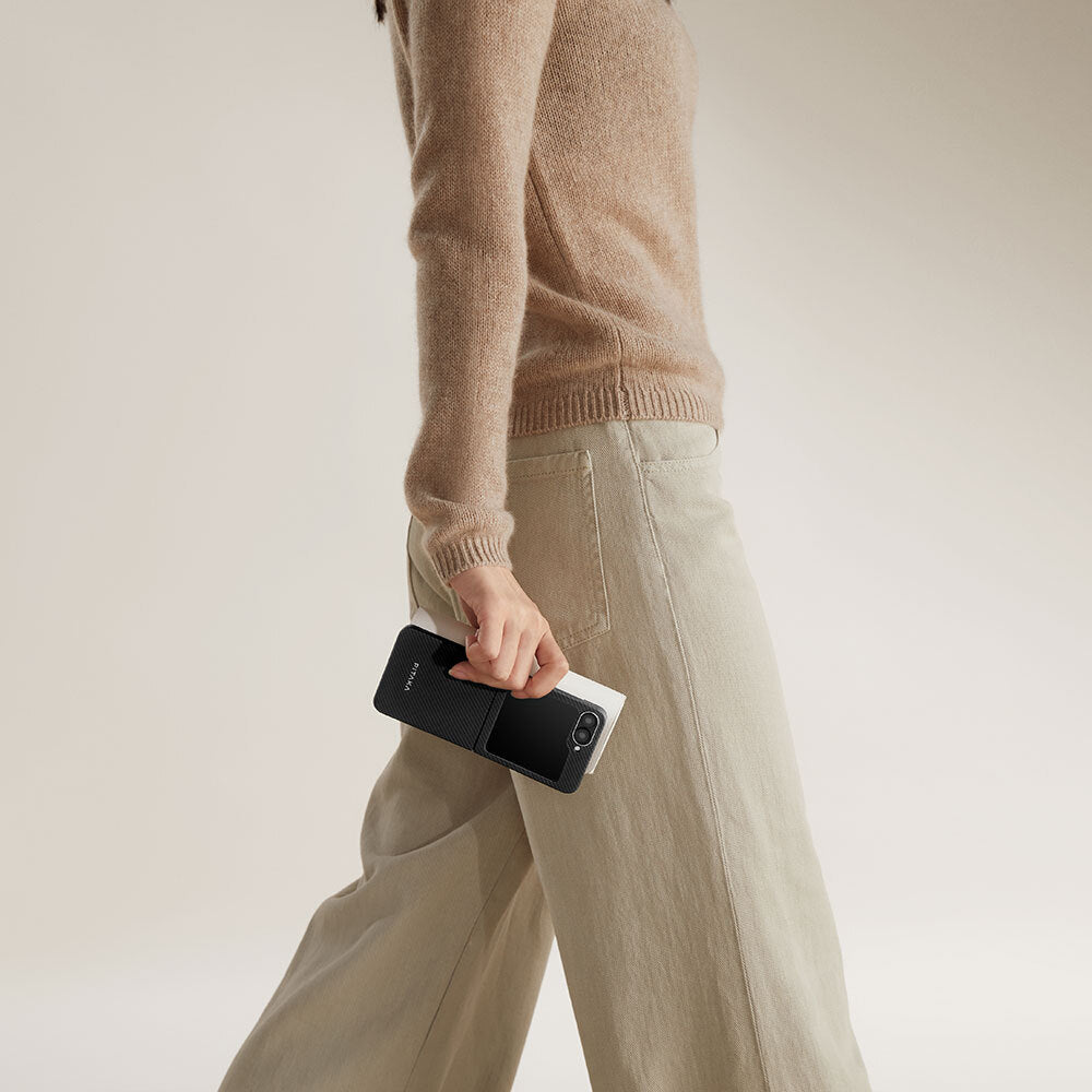 Galaxy Z Flip 6 Kılıf Magsafe Şarj Özellikli 600D Aramid Fiber Pitaka Ultra-Slim Classic Serisi Black-Grey Twill Kapak Siyah-Gri