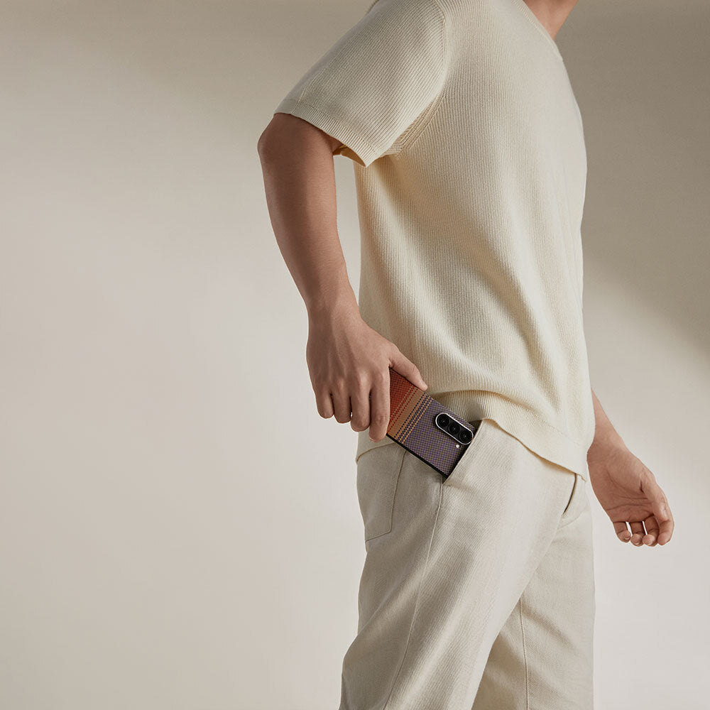 Galaxy Z Fold 6 Kılıf Magsafe Şarj Özellikli Aramid Fiber Pitaka Tactile Woven Sunset-Moonrise Serisi Sunset Kapak Kahverengi