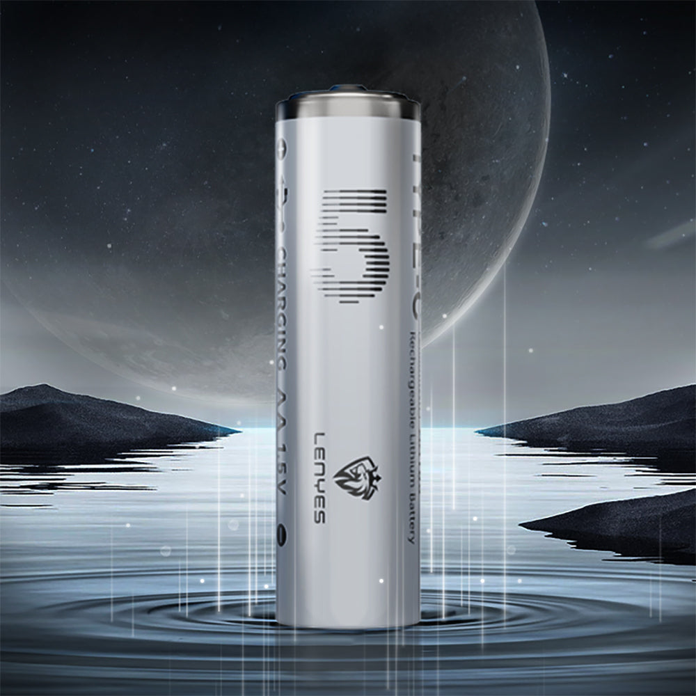 Lenyes AA105 Type-C Şarj Portlu Şarj Edilebilir AA Lityum-ion Pil 2800mWh 1.5V 2 Adet Beyaz