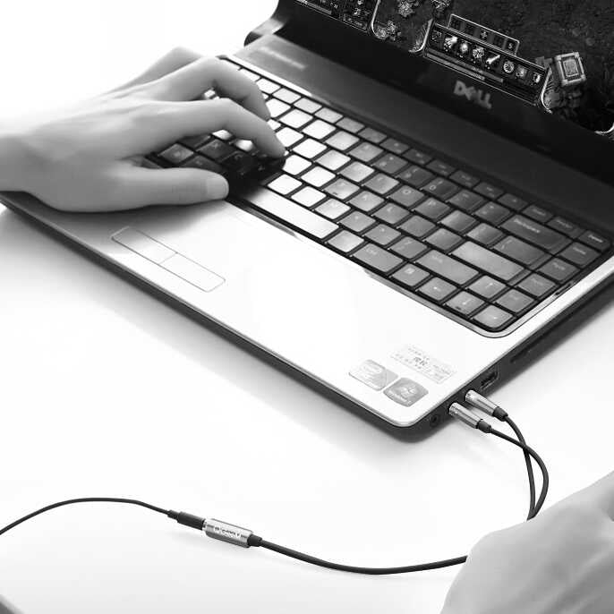 Qgeem QG-AU06 3.5mm Çoğaltıcı Audio Kablo Siyah