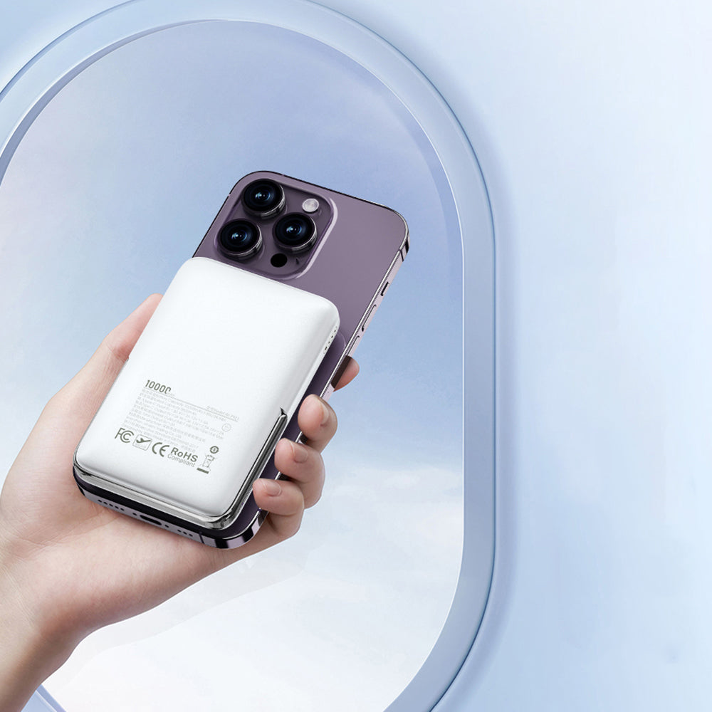 Wiwu Wi-P011 Gentleman Serisi LED Işık Göstergeli Standlı Kablosuz Powerbank 10.000mAh 15W Siyah